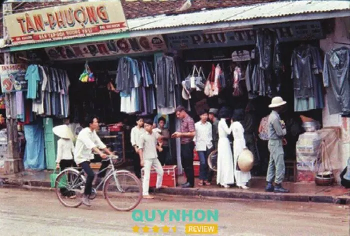 Tiệm vải Tân Phương ngày xưa